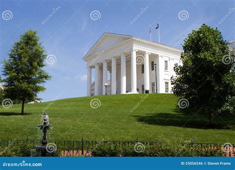 Virginia Capitol Building stock photo. Image of entrance - 25056546