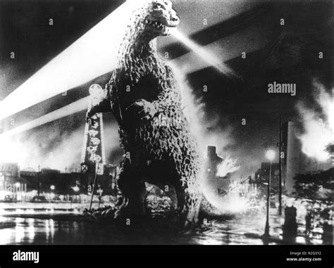 Godzilla 1954 hi-res stock photography and images - Alamy