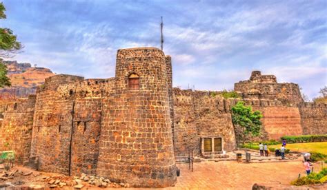 Daulatabad Fort, Aurangabad: History, facts, valuation of famous monuments