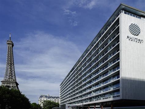 The Paris Hotel With Rooms That Are As Close To The Eiffel Tower As You Can Get--If You Know The ...