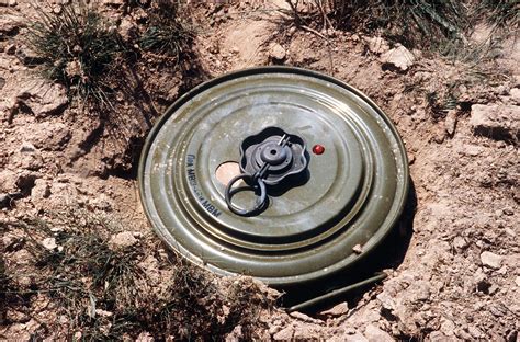 Understanding Landmines • Friends Committee on National Legislation