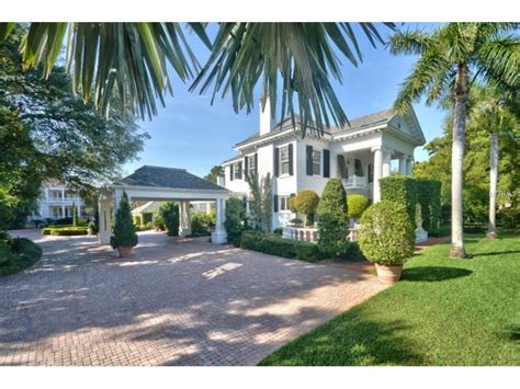 Tampa Waterfront Homes - Luxury Homes for Sale on the Water