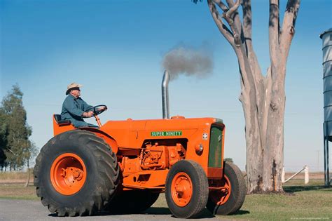 Chamberlain Super Ninety Big Tractors, Ford Tractors, Antique Tractors, Vintage Tractors, Farm ...