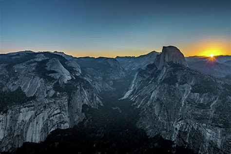 Glacier Point Sunrise Photograph by Javier Flores