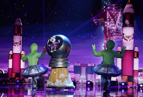 Baby Alien Masked Singer, The Masked Singer Season 4 Who Is Baby Alien American Idol Alum : How ...