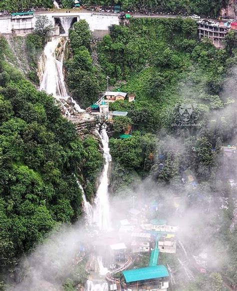 20 Beautiful Waterfalls In India Every Traveller Should Visit For An Incredible Experience