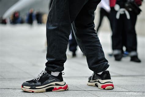 Pin by Frank Yang on Sneakers | Seoul fashion, Seoul fashion week, Korean fashion spring