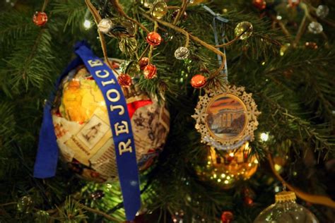 White House Christmas Tree Ornaments - Nicko Margolies