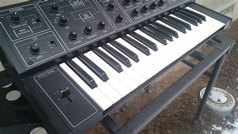 MATRIXSYNTH: YAMAHA CS5 Monophonic Synthesizer