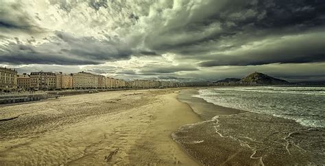 HD wallpaper: beach, sea, sand, clouds, sky, coastal, tourism, water, san sebastian | Wallpaper ...