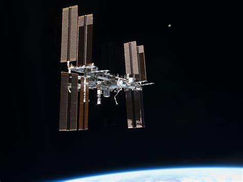 Auditor: NASA's plan for the $150 billion space station gives us pause - Business Insider