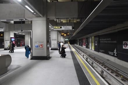 250 Northern line extension Stock Pictures, Editorial Images and Stock Photos | Shutterstock