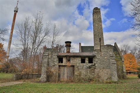 Deserted Places: The deserted Boblo Island Amusement Park of Ontario