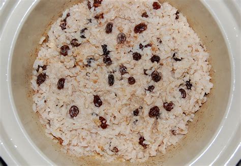 Crock Pot Old-Fashioned Rice Pudding with Raisins | Cooking Mamas