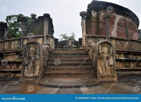 Polonnaruwa temple stock photo. Image of heritage, chisel - 52060668