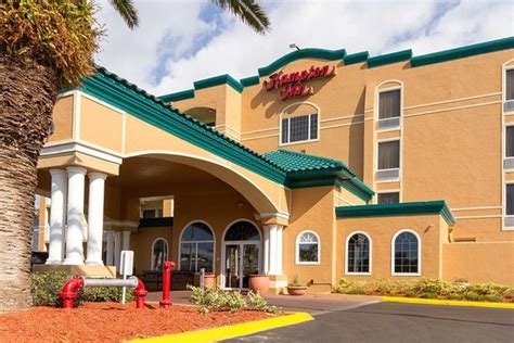 Hampton Inn St. Augustine Beach (Saint Augustine Beach, FL): What to ...