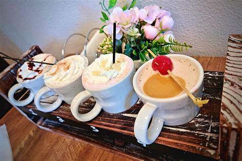 Lyla’s Cafe: Coffee Flights and More in Granite Falls WA