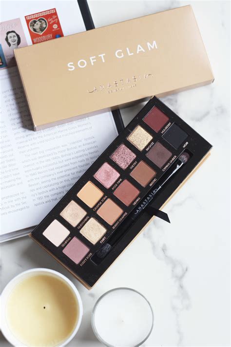 Anastasia Beverly Hills Soft Glam Eyeshadow Palette | Review & Swatches — Beauty by Kelsey