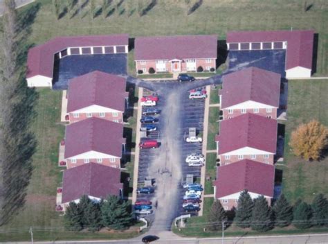 River Ridge Apartments - Furnished Apartments - Sterling, IL