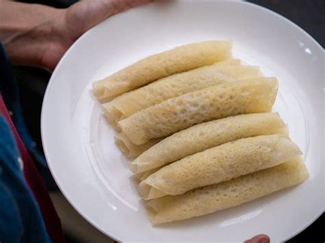 Patishapta or light crepes with a coconut and jaggery filling | Cooking-cuisines – Gulf News