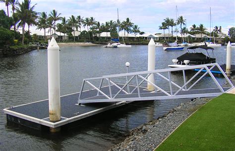 Pontoon Vs Jetty | Pontoon, Gold coast, Pontoon boat