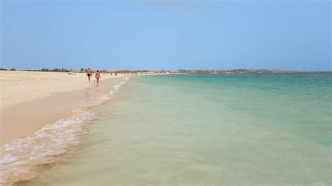 Santa Maria beach - CapeVerdeIslands.org