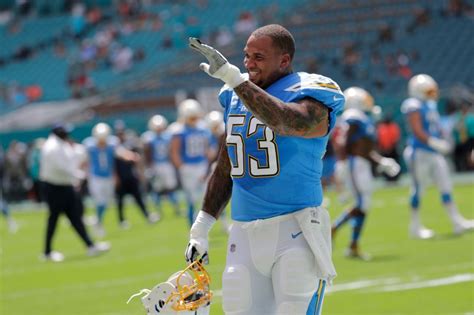 Chargers center Mike Pouncey cleared to play after neck surgery – Orange County Register