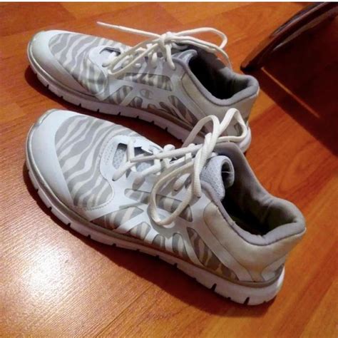 White champion sneakers - Depop