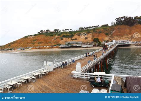 View of Malibu Beach Pier, California Editorial Image - Image of landmark, dume: 187512415