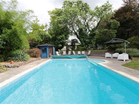 Holiday accommodation + swimming pool in Wales | Cottage with swimming pool Abergavenny ...