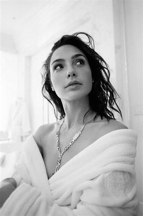 Gal Gadot – Renell Medrano Photoshoot for Oscars Preparations 2018 ...