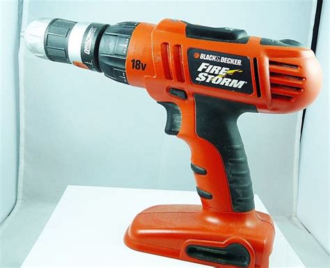 Black & Decker FireStorm FSD182 18V Drill | Black & decker, Drill ...