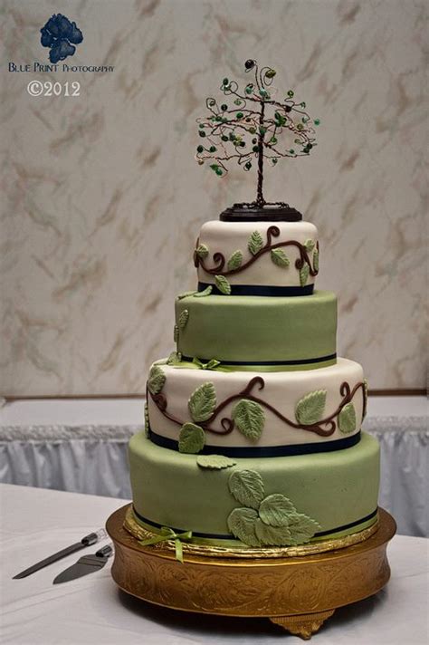 Tree cake topper | Weddingbee Photo Gallery