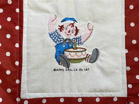 Raggedy Ann & Raggedy Andy Baby Quilt! – Lady Bird Quilts