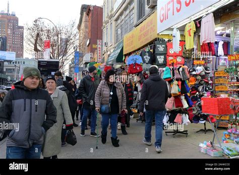 Chinatown winter canal street manhattan hi-res stock photography and ...