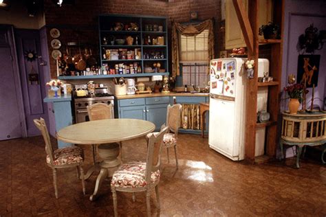 Just for fun... guess these 10 famous TV kitchens! - Cook & Sleep