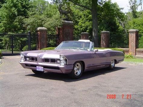 1965 Pontiac Bonneville | Motoexotica Classic Cars