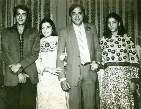 Sunil Dutt Birth Anniversary Special: Nargis and Sunil Dutt: A Love ...