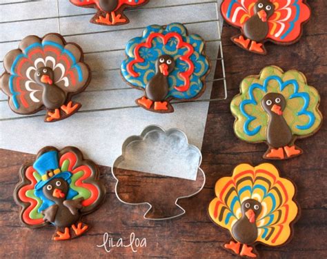 Easy Decorated Turkey Cookies for Thanksgiving