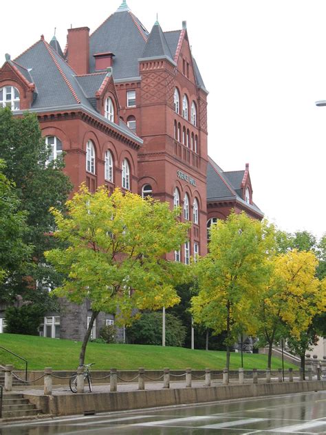 UW Campus | I have no idea what building this is. We were ge… | Flickr