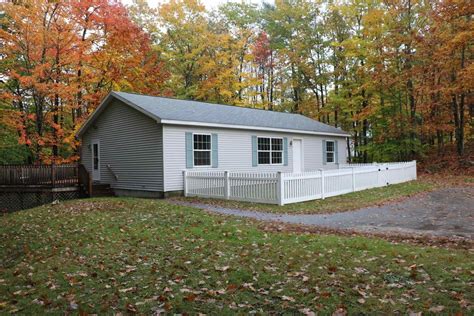 Wakefield, NH Real Estate - Wakefield Homes for Sale | realtor.com®