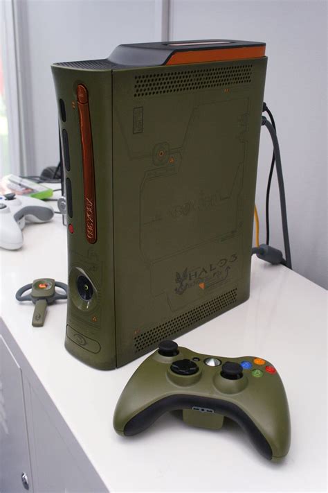 What Is the Halo 3 Special Edition Xbox 360 System?