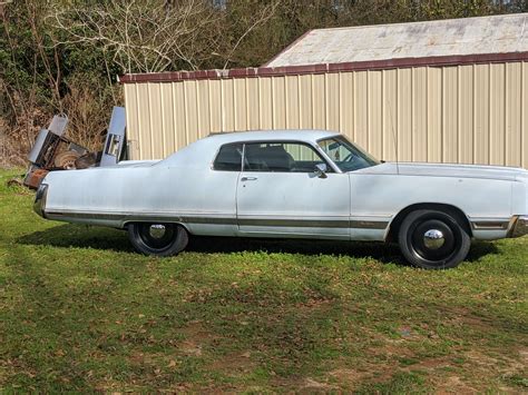 Michael's 1973 Chrysler New Yorker - Holley My Garage