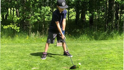 Introducing kids to the golf course - Drayton Valley and District Free Press