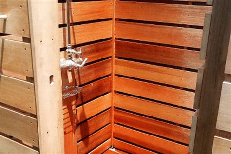 Cedar Outdoor Shower – Big Man Tiny Homes