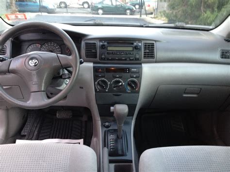 Toyota corolla 2005 interior