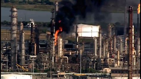 Photos: Explosion at Valero Texas City Refinery | khou.com