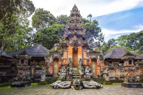 Small Group Tours & Luxury Holidays to Ubud | TransIndus