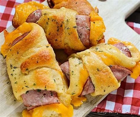 EASY HAM AND CHEDDAR CRESCENT ROLL UPS - Easy Kraft Recipes