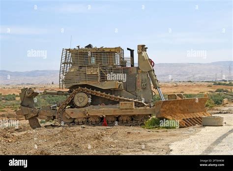 D9 bulldozer hi-res stock photography and images - Alamy